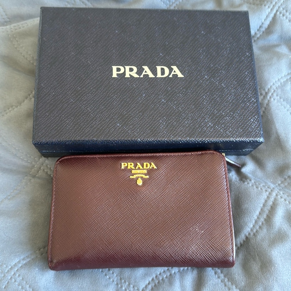Prada wallet - very loved, in ok condition